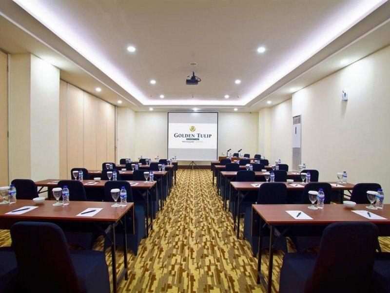 Готель Golden Tulip Essential Макасар Екстер'єр фото