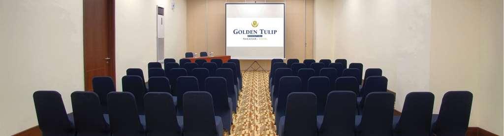 Готель Golden Tulip Essential Макасар Зручності фото